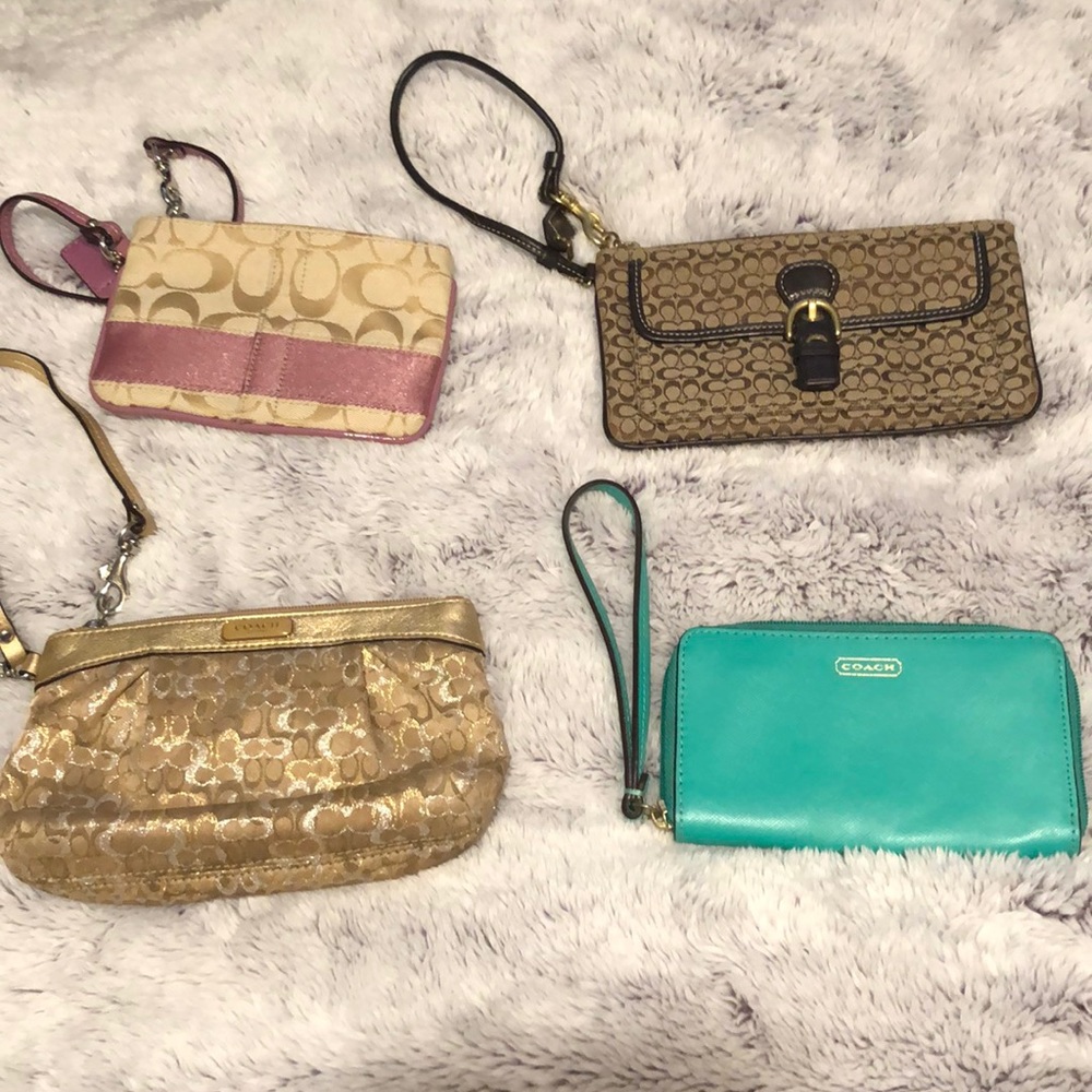 Coach Wristlet Bundle